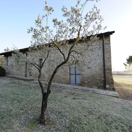 Fattoria Nerbona Feriegård *