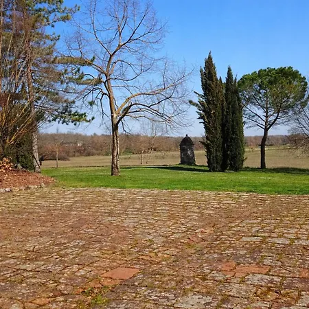 Fattoria Nerbona Feriegård *